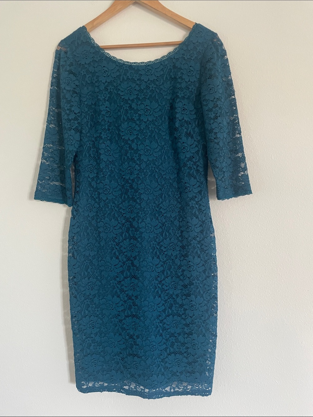 Laundry By Shelli Segal Teal Lace Midi Dress